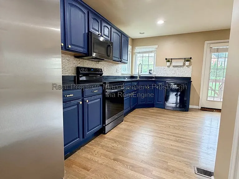 11 Morningtide Ct — Photo 10