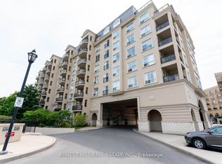 1 Maison Parc Ct #212, Vaughan, ON