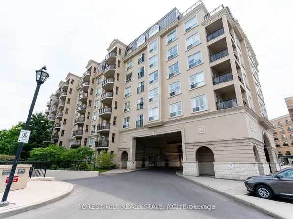 1 Maison Parc Ct #212, Vaughan, ON L4J 9K1