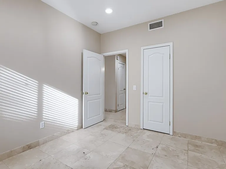 5187 Knollwood Way — Photo 16