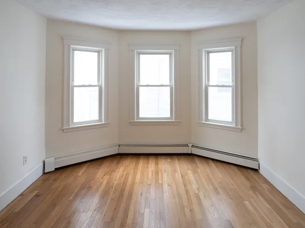 26 Adrian St #1, Somerville, MA 02143