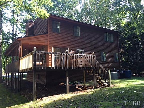 5th image of 607 Jefferson Woods Dr