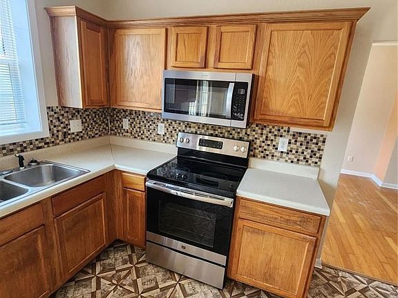 5th image of 2836 Tyler Dewayne Ct