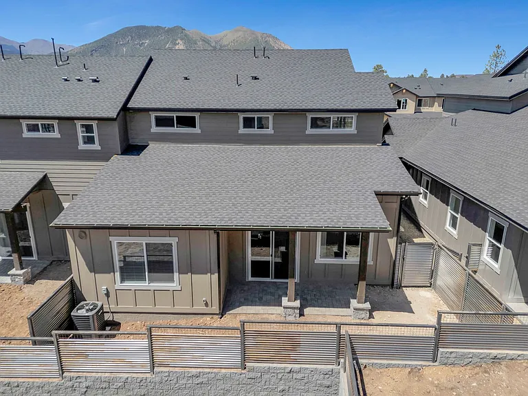 3219 E Copperleaf Ln — Photo 17