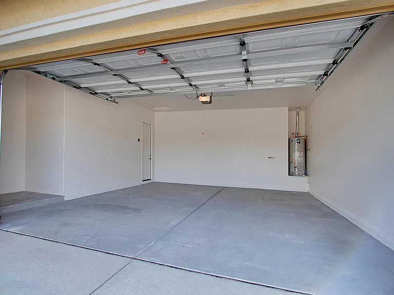 4290 E Cynthia St — Photo 43