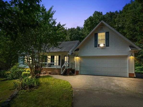 1901 Ridgefield Way, Dalton, GA 30720