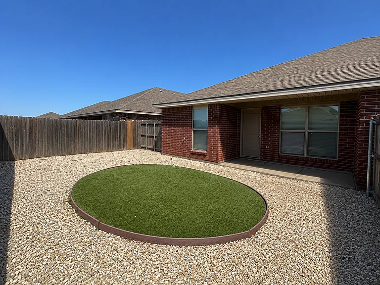 9420 Spirit Ave — Photo 12