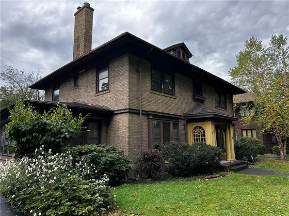 47 Park View St, Rochester, NY 14613