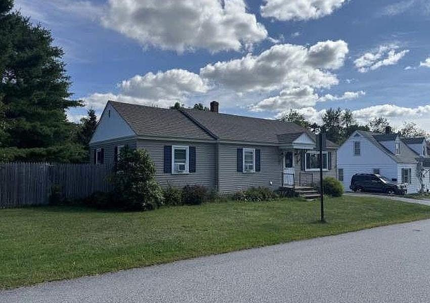 2nd image of 31 Stanley St
