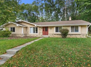 1825 Wolf ROAD, Waukesha, WI 53186