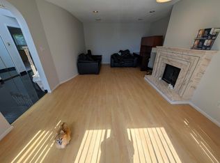 7 Thornhill Dr, Vancouver, BC V5P 3T3