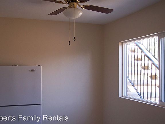3rd image of 2235 Grove St APT 2