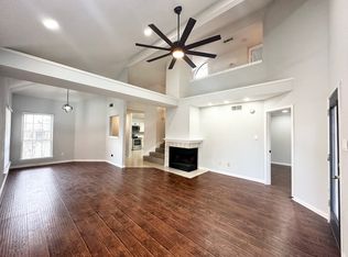 2917 Sunset Point Ln, Carrollton, TX 75007