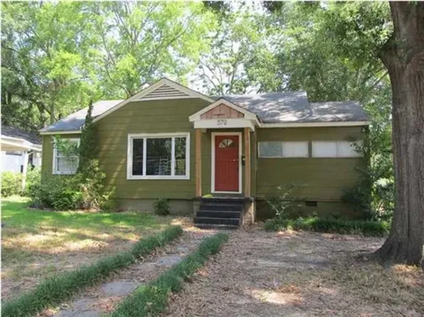 572 Robinhood Rd, Jackson, MS 39206