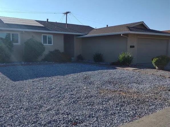 715 April Ln, Yuba City, CA 95991