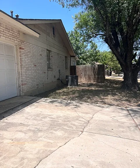 14210 Stoddard Dr — Photo 46