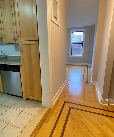 501 W 110th St #2G — Photo 7
