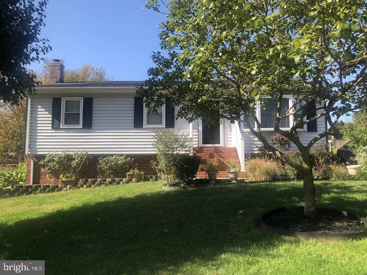 5900 Shepherd Ln photo 1