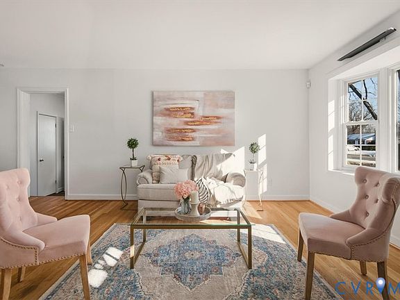 4th image of 2720 Omega Rd