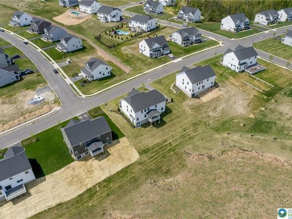 1405 Watson Run, Fogelsville, PA 18051