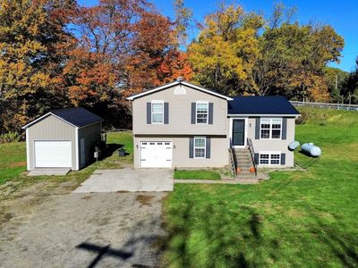 8310 Ox Bow Rd, North East, PA, 16428