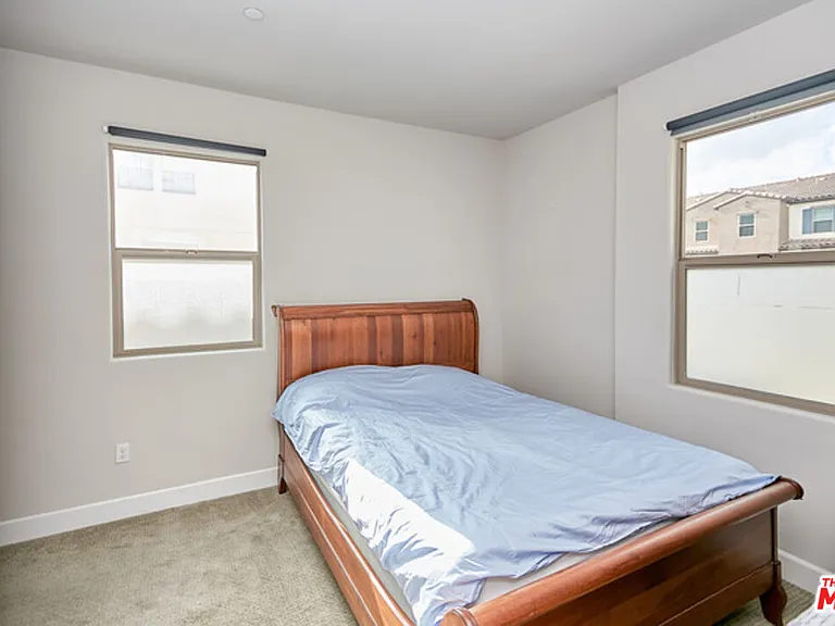 9831 Alburtis Ave #37 — Photo 4