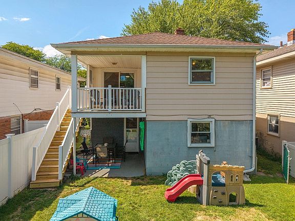 2nd image of 14 Warren Ave #1