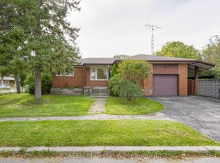 260 Moore Park Ave, Toronto, ON M2M1N6