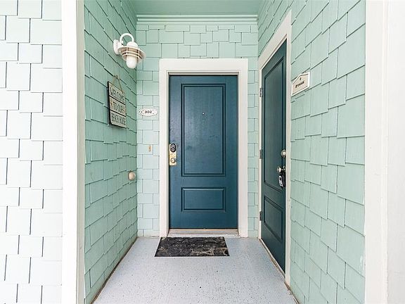 4th image of 26320 Cat Tail Dr Unit 302