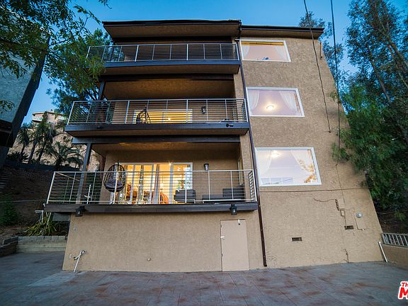 3rd image of 5163 Baza Ave