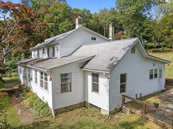 78 Mount Kipp Rd, Lebanon Twp., NJ 08826