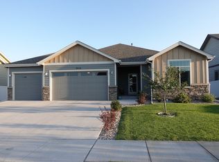 3515 Thomas Rd, Cheyenne, WY 82009