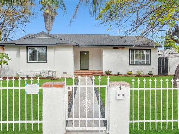 16101 Lassen St, North Hills, CA 91343