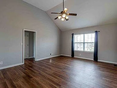 243 Harold Dr — Photo 11