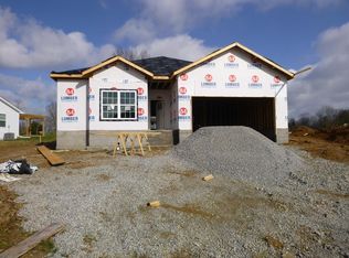 107 Maple Ridge Dr, Frankfort, KY 40601