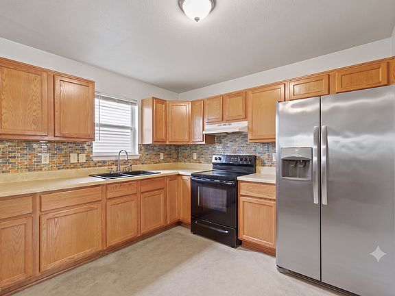 5th image of 1848 N Livingston Ave