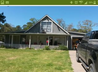 111 N Moonlight Dr, Onalaska, TX 77360