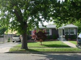 20 Sedgewick St, Jamesburg, NJ 08831