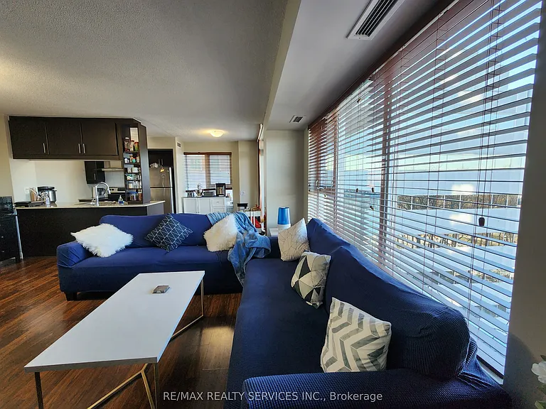 25 Town Centre Ct #1002 — Photo 6