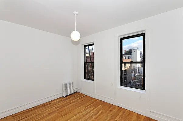 Rented by Aether Property Group | media 26