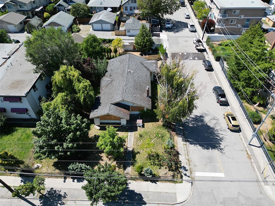 1st image of 601 Winnipeg St
