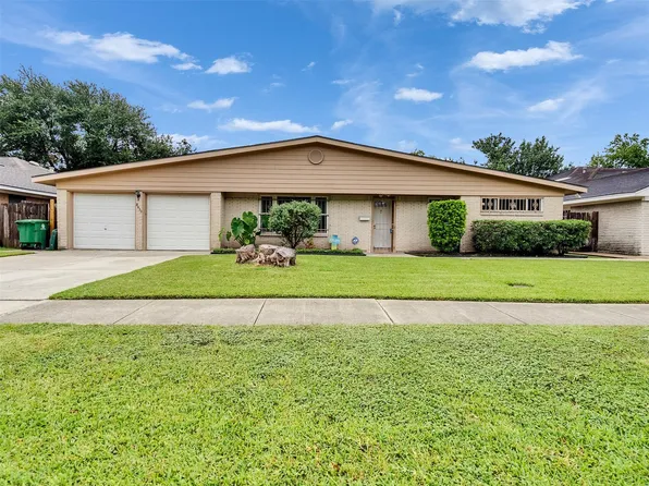 8639 Hinman Street, Houston, TX 77061
