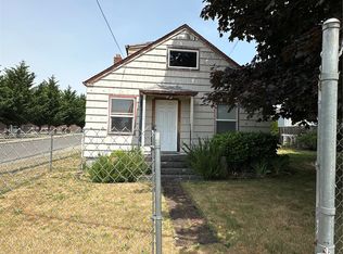 869 S 83rd St, Tacoma, WA