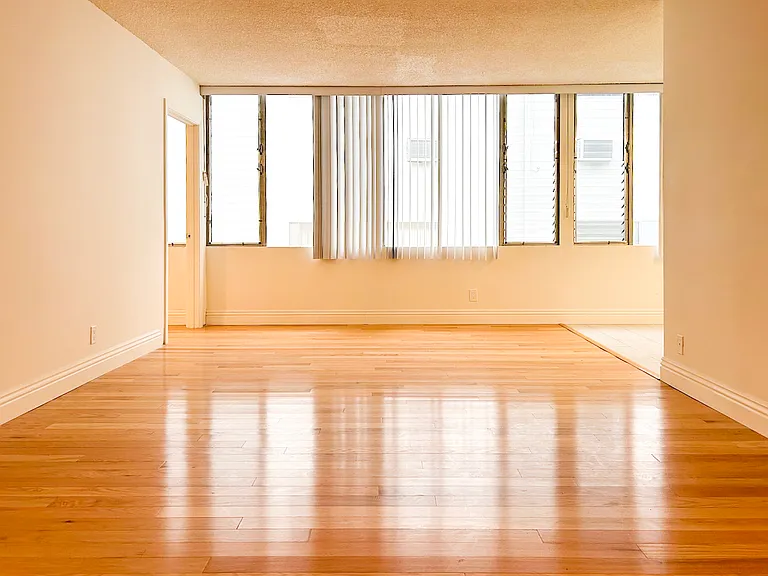 222 Washington Ave #17 — Photo 13
