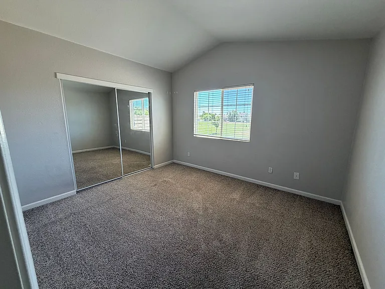 1613 Little Rock Cir — Photo 13