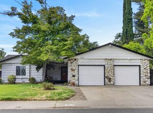 10001 La Placita Dr, Rancho Cordova, CA 95670