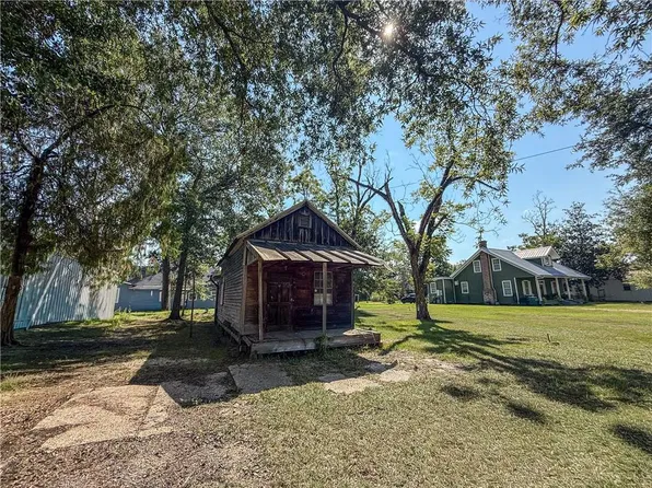 180 N 2nd St, Ponchatoula, LA 70454