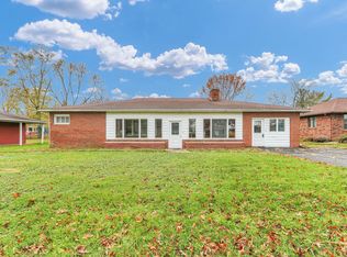 601 S David St, Sidney, IL