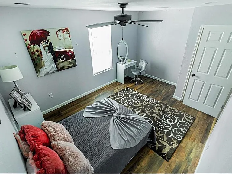 411 Harris Ave — Photo 16
