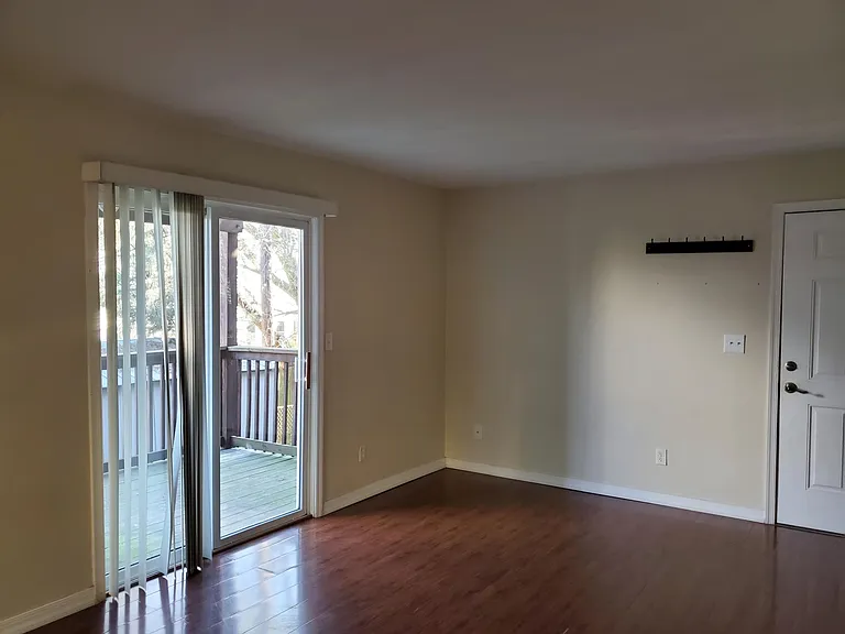 1518 Chela Ave #B1 — Photo 7
